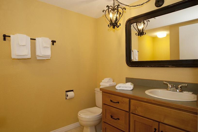 Innwest Kirkwood Inn Kimberley Room photo